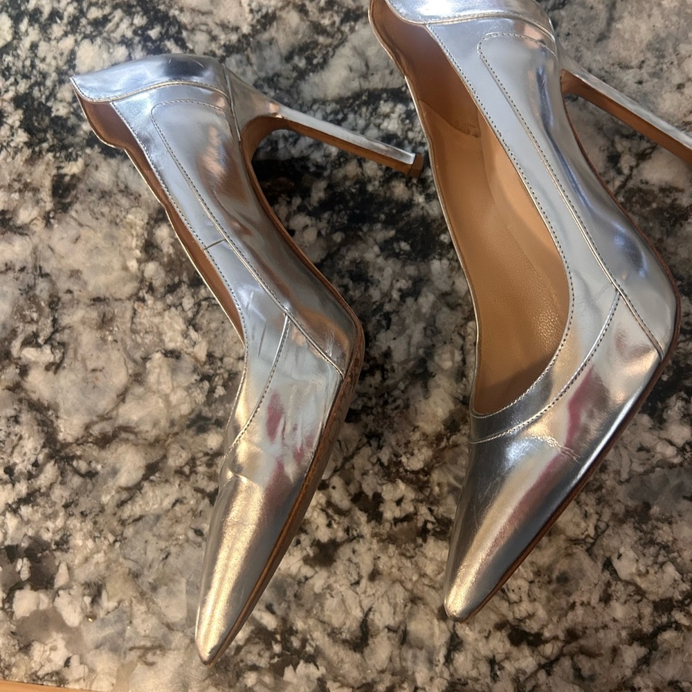 Silver Manolos - Picture 3 of 6